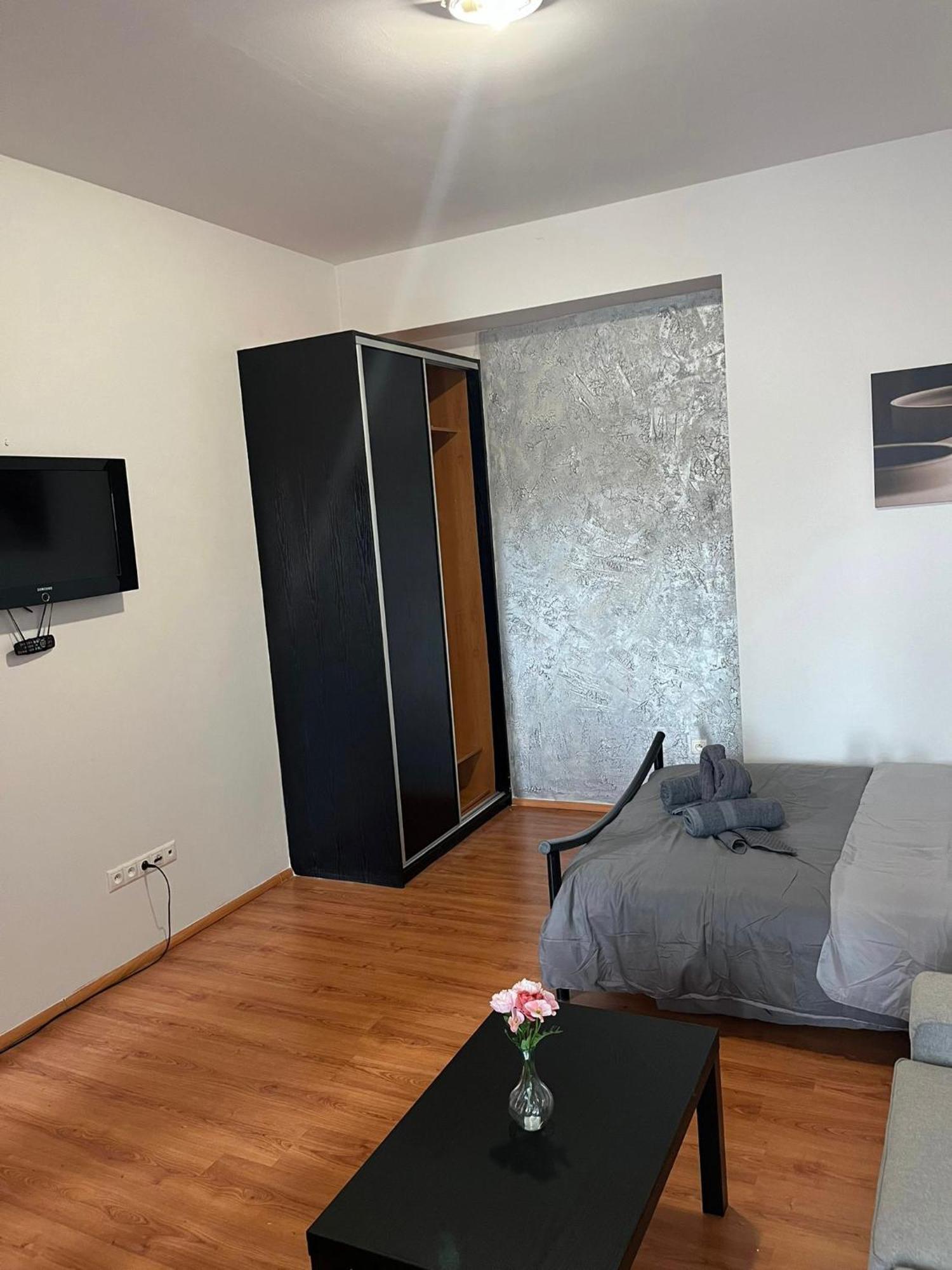1St Plaza Apartment براتسيلافا المظهر الخارجي الصورة